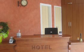 Hotel Grand Tour